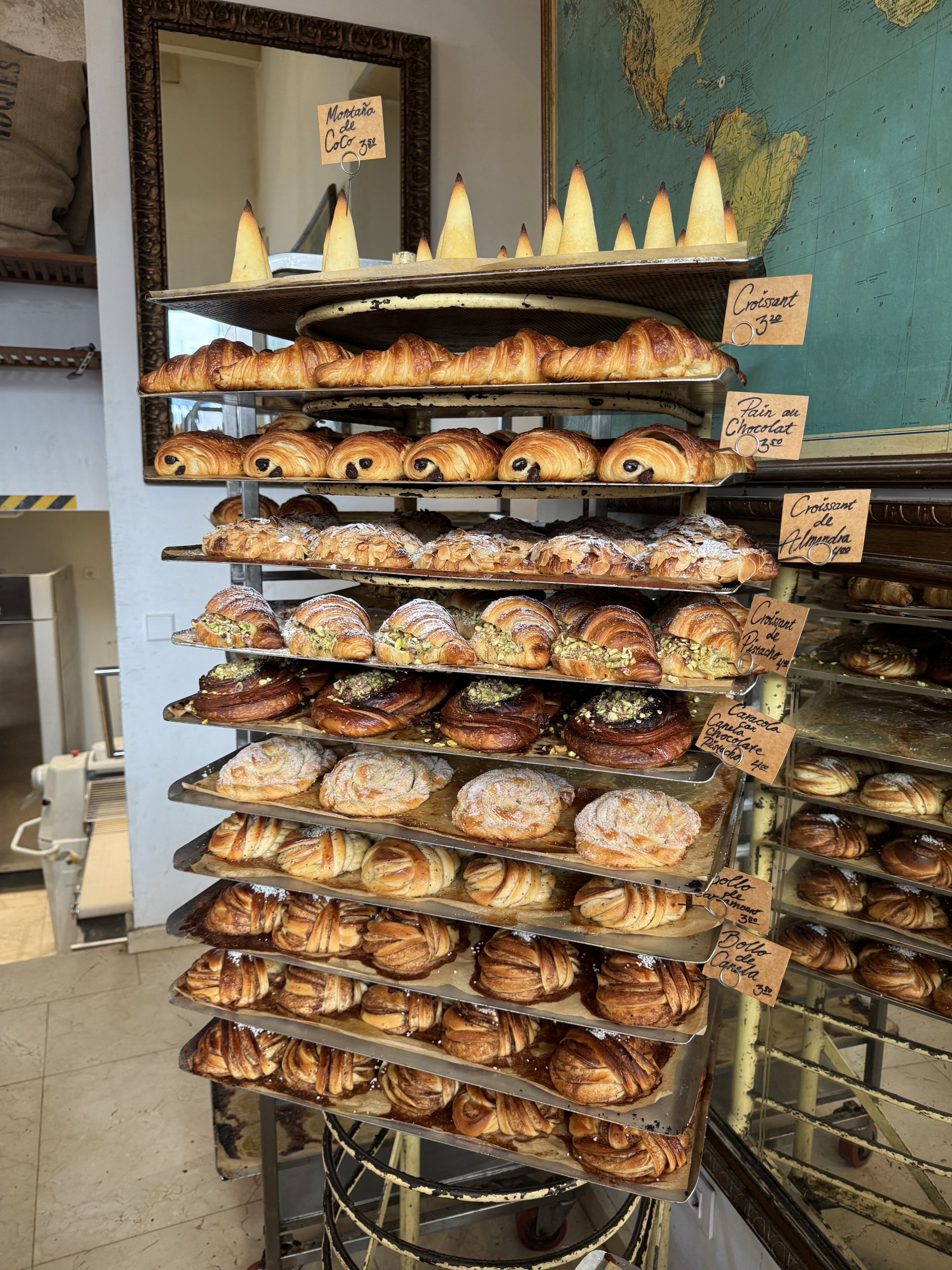 Fika Farina coffee and bakery
