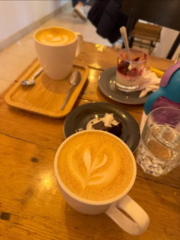 CAFÉ MITTE